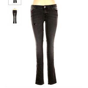 Diesel NWOT low rise skinny jeans - size 29